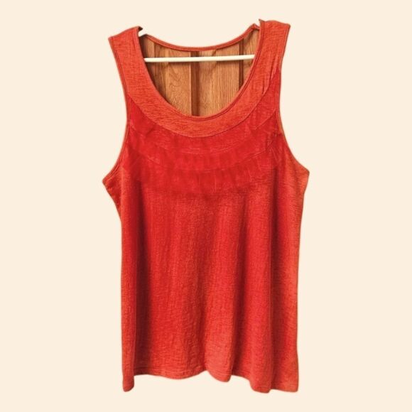 NWOT ☮️LSENBOYE RED FRONT MESH RUFFLE TANK TOP - Picture 2 of 12